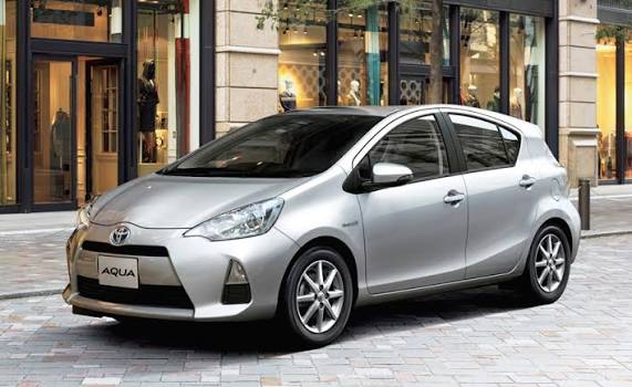 Toyota Aqua / Prius C